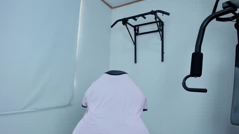 Snapshot of lover_fitnessboy chatting on 12/29/24, 02:52 kevin online show from 12/29/24, 02:52