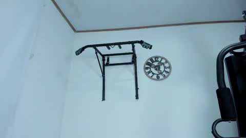 Snapshot of lover_fitnessboy chatting on 03/05/25, 10:43 kevin online show from 03/05/25, 10:43