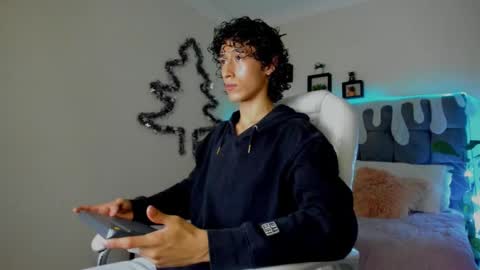 loverboy8_ online show from 12/12/24, 02:26