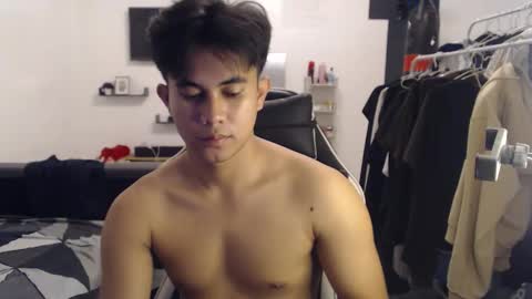 loverboyph04 online show from 09/30/25, 02:11