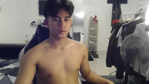 loverboyph04 online show from 10/15/25, 05:02