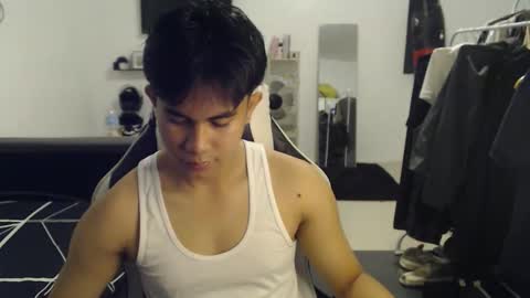 loverboyph04 online show from 12/19/25, 05:58