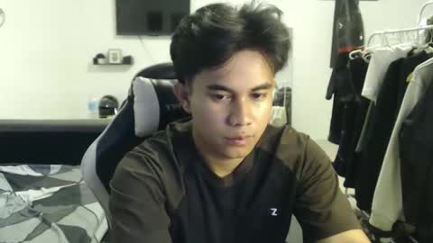 loverboyph04 online show from 12/23/25, 01:58