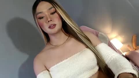 lovers moon22 online show from 01/14/25, 04:04