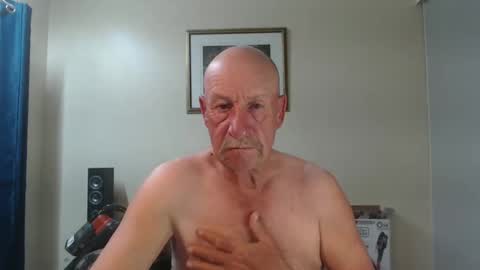 Lovesblackazz online show from 01/24/25, 07:51