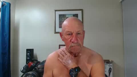 Lovesblackazz online show from 02/28/25, 10:41