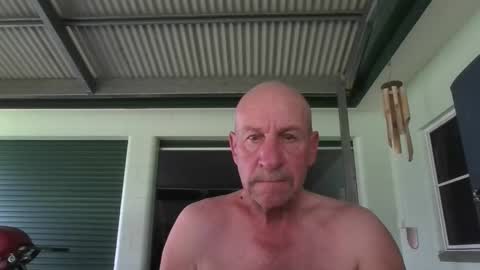 Snapshot of lovesblackazz chatting on 01/17/26, 02:05 Lovesblackazz online show from 01/17/26, 02:05
