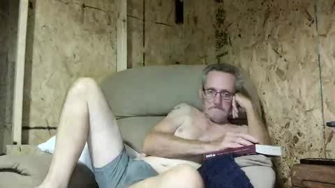 Snapshot of lovesex6565 chatting on 11/06/25, 11:26 just here to have fun and cum online show from 11/06/25, 11:26