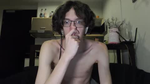 Snapshot of lovesomecookies chatting on 10/07/25, 02:03 LovesomeCookie online show from 10/07/25, 02:03