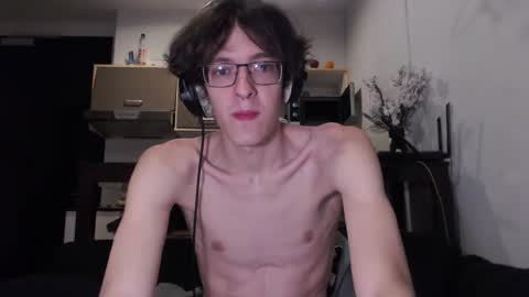 Snapshot of lovesomecookies chatting on 10/15/25, 07:14 LovesomeCookie online show from 10/15/25, 07:14