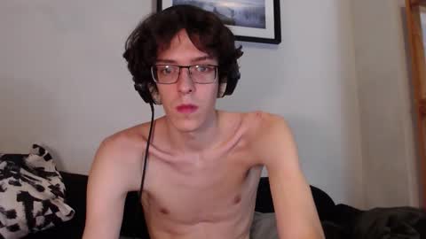 Snapshot of lovesomecookies chatting on 10/21/25, 01:56 LovesomeCookie online show from 10/21/25, 01:56