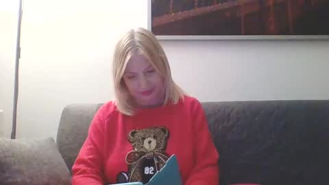 Marlyn online show from 12/02/24, 07:38