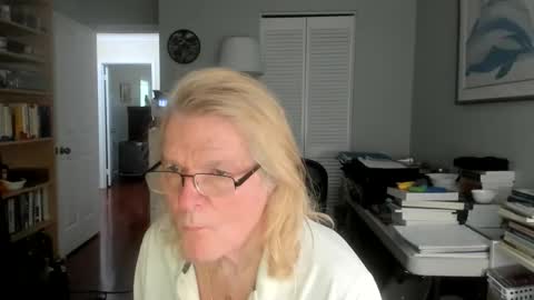 Snapshot of lovestylistwomen chatting on 06/09/26, 12:17 Michael online show from 06/09/26, 12:17
