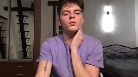 Snapshot of lovet1me chatting on 03/10/25, 12:40 luv online show from 03/10/25, 12:40