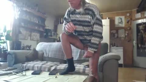 aaron online show from 11/24/25, 12:05