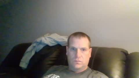 lovetocum37 online show from 02/18/25, 02:49