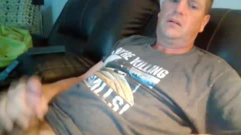 lovetocum37 online show from 10/09/25, 02:48