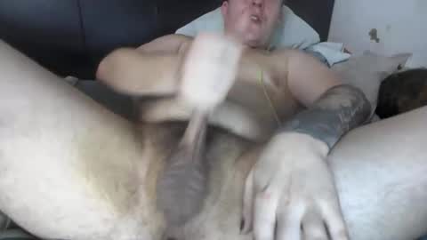 Snapshot of lovetoloveyou96 chatting on 02/06/25, 11:32 Lover Boy online show from 02/06/25, 11:32