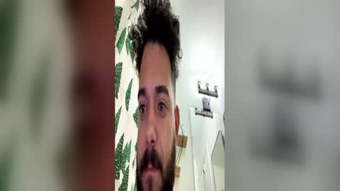 lovetopleaseyou4423 online show from 05/01/26, 10:53