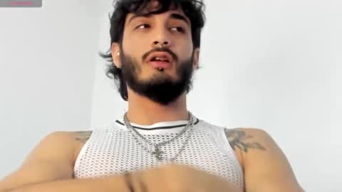 lovexjuxn77 online show from 02/19/26, 08:49