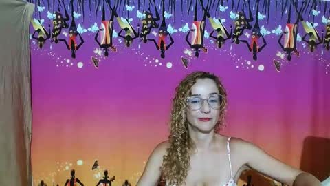 Snapshot of loving__lily chatting on 10/25/25, 03:36 loving online show from 10/25/25, 03:36