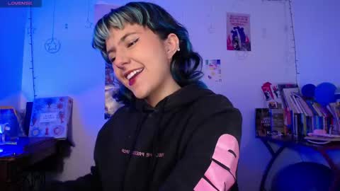 loving_alma online show from 02/22/26, 01:40