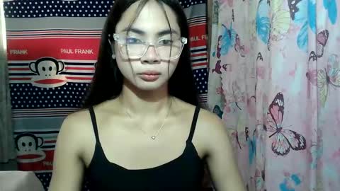 loving_rhean online show from 05/22/26, 03:35