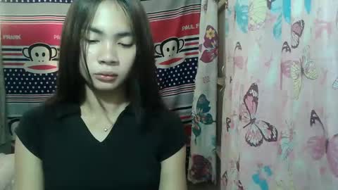 loving_rhean online show from 05/27/26, 02:41