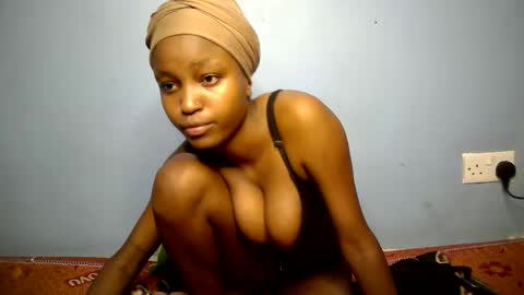 lovly_lastborn online show from 03/03/26, 07:36