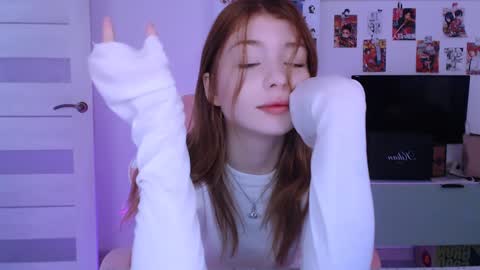 Snapshot of lower_angel chatting on 12/08/24, 02:18 Loly online show from 12/08/24, 02:18