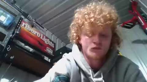 lowkey42011 online show from 10/06/25, 04:48