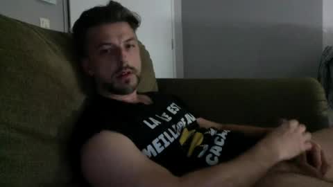 Snapshot of lpolo22 chatting on 06/15/26, 09:39 Sexy Hot Hairy Man online show from 06/15/26, 09:39
