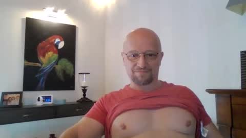 Espigle online show from 04/17/26, 06:38