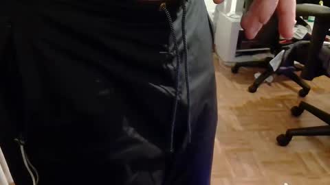 lu25humiliation online show from 12/31/24, 06:57