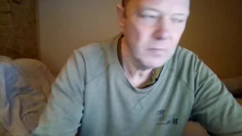 lu485947452685 online show from 12/14/25, 05:51