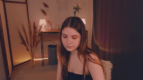 Snapshot of lu__lane chatting on 09/10/25, 08:58 Lu 3 online show from 09/10/25, 08:58