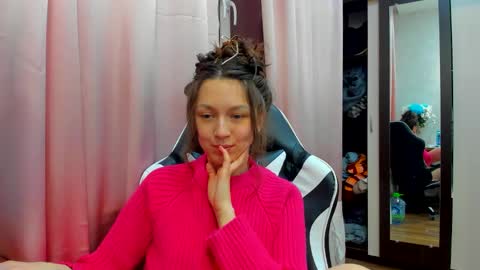 Lu krecia online show from 12/23/24, 06:16