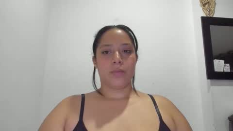 Lucy online show from 05/06/26, 03:57