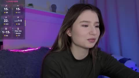 Lua online show from 02/11/26, 12:04