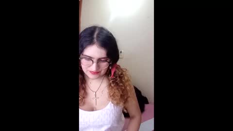 luana363 online show from 04/12/26, 08:14