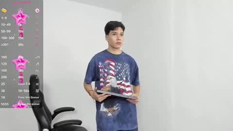 Snapshot of luandy_ chatting on 01/21/25, 11:24 lUAN online show from 01/21/25, 11:24