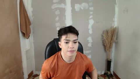 lUAN online show from 06/03/26, 12:08