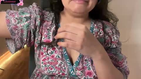 Snapshot of lubna_07 chatting on 04/06/26, 05:36 slow poison online show from 04/06/26, 05:36