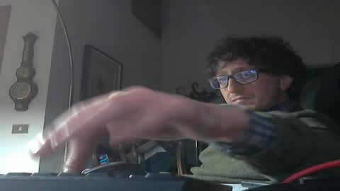 luca78 online show from 11/21/25, 11:03