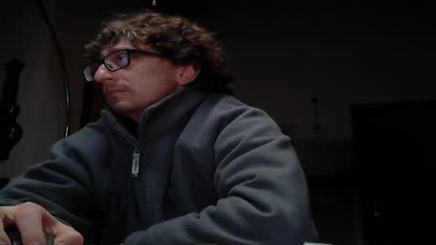 luca78 online show from 12/21/25, 01:18