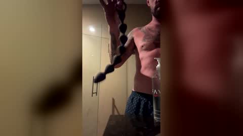 luca_steele online show from 04/28/26, 11:26