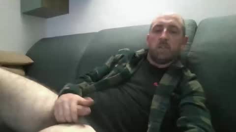 Luca online show from 10/26/25, 06:25