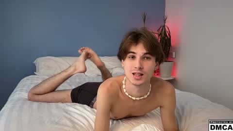 lucacharm online show from 08/05/26, 12:19
