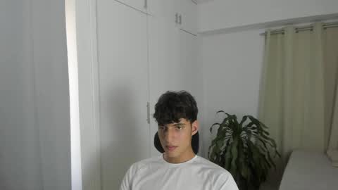 Snapshot of lucacosta19 chatting on 05/07/26, 09:42 lucacosta19 online show from 05/07/26, 09:42