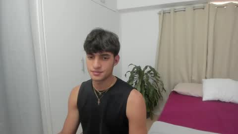 Snapshot of lucacosta19 chatting on 05/13/26, 07:00 lucacosta19 online show from 05/13/26, 07:00